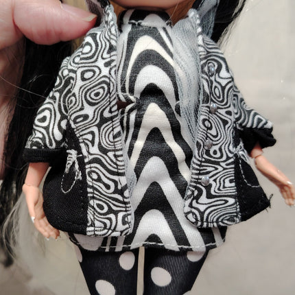 LOL Surprise OMG Groovy Babe – 9" Fashion Doll (Pre-Owned)