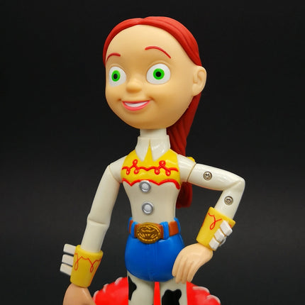Thinkway Toys TOY STORY 2 JESSIE COWGIRL 11" TALKING FIGURE Snap on Model Kit