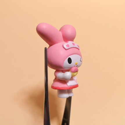 Sanrio My Melody Eating Donut – 2" Pink Series Figure (2021) (Pre-Owned)