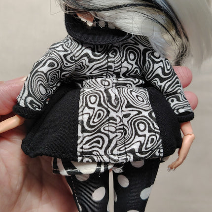 LOL Surprise OMG Groovy Babe – 9" Fashion Doll (Pre-Owned)