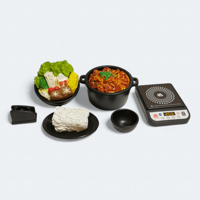 Miniature Chicken Hot Pot & Veggie Bowl with Induction Cooker – Dollhouse / Barbie (Pre-Owned)