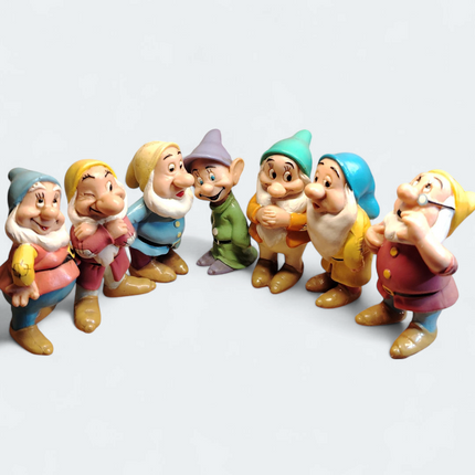 Disney Seven Dwarfs – 2" Figure Lot of 7 (Pre-Owned)