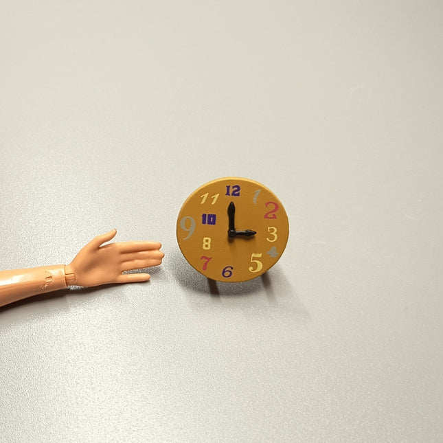 Re-Ment Miniature Kids Table Clock – Nursery Decor (Pre-Owned)