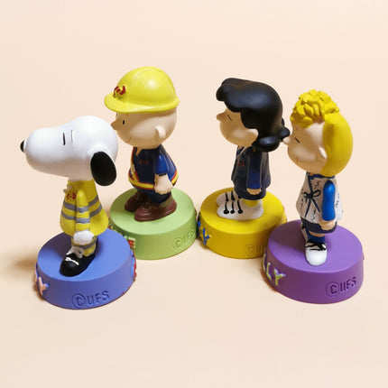 Peanuts Charlie Brown Snoopy Lucy – 2.5" Figurine Lot of 4 (Hong Kong, Pre-Owned)
