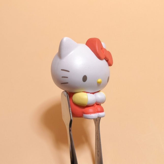 Sanrio Hello Kitty Sad Sitting & Waiting 2.5" Figure (2022, Pre-Owned)