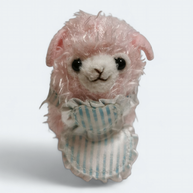 Kid’s Alpacafe Pink Baby Alpaca with Apron 3.5" Plush (Fair, Pre-Owned)