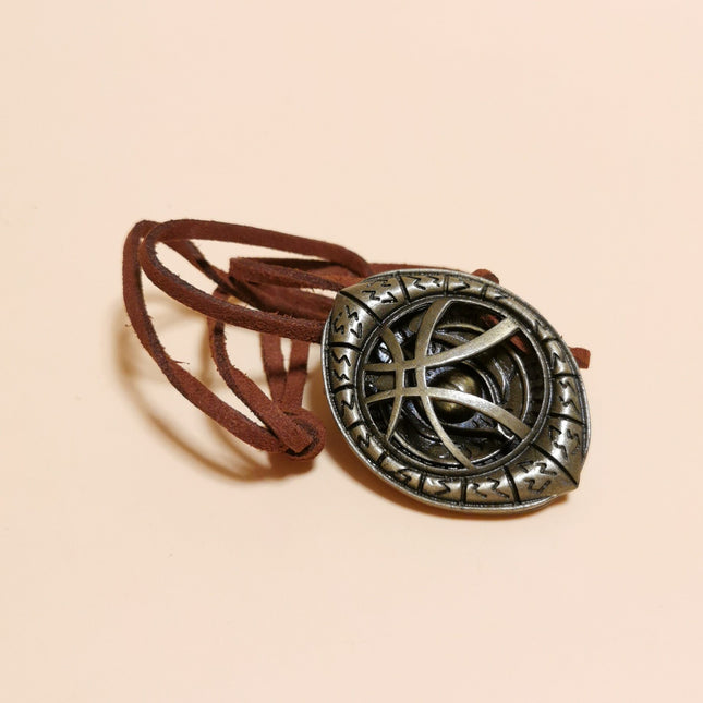 Doctor Strange Eye of Agamotto Amulet – 1.5" Metal Necklace (Pre-Owned)