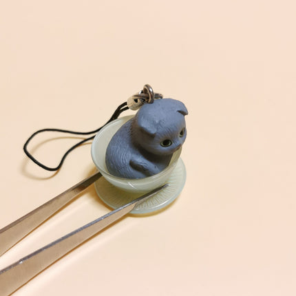 Gray Kitty in Tea Cup 1" Mini Figure Charm – Takara (Pre-Owned)
