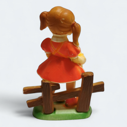 Vintage Hummel Style Girl with Basket of Kitties – 4.5" Figurine (80s, Pre-Owned)