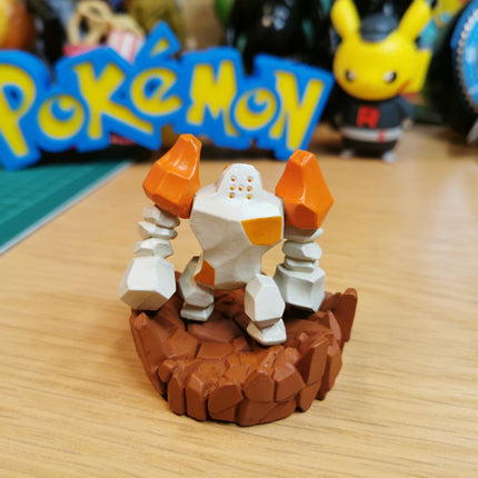 Pokemon Zukan Regirock with Stand 1/40 Mini Figure – Gashapon TOMY 2004 (Pre-Owned)