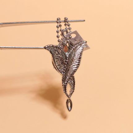 Lord of the Rings Evenstar Pendant of Arwen – 2" Metal Keychain (Japan, Pre-Owned)