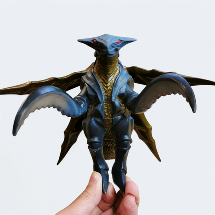 Ultraman Bajiris Dark Ver. 6" Figure – Ultra Monster 1998 Kaiju Vinyl (Pre-Owned)