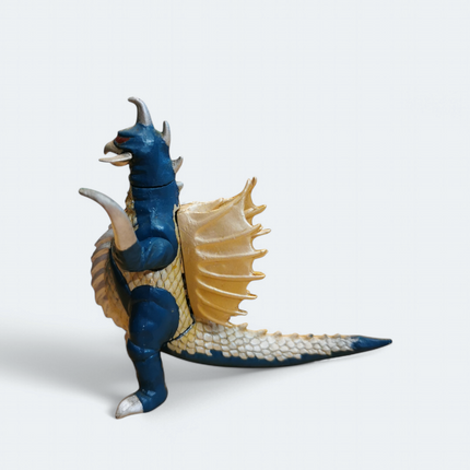 Bandai Godzilla KAIJU GIGAN 2.5" Mini Figure ULTRA MONSTER Toy Miniature 1998