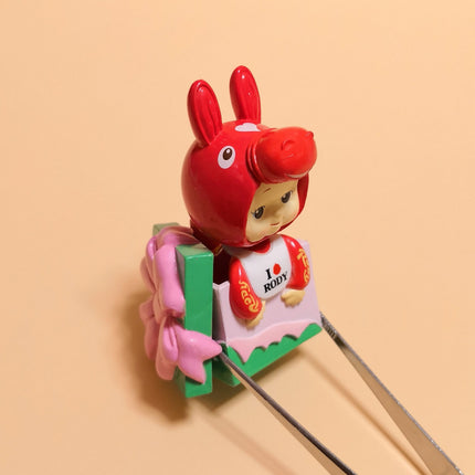 Kewpie Baby Red Rody Horse Gift Box – 2.5" Bobble Head (Rose O'Neill, Pre-Owned)