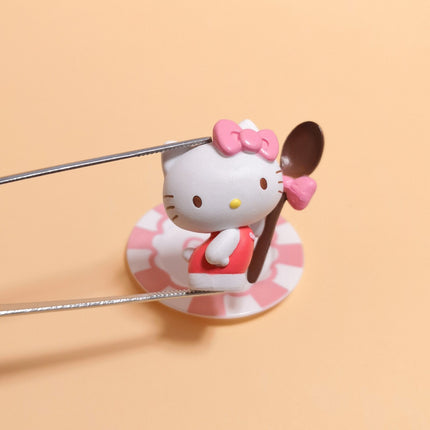 Sanrio Hello Kitty Posing with Spoon – Love Strawberry Chocolate (2021) (Pre-Owned)