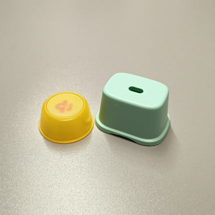 Re-Ment Miniature Bathroom Stool & Bucket – Home Utility (Pre-Owned)