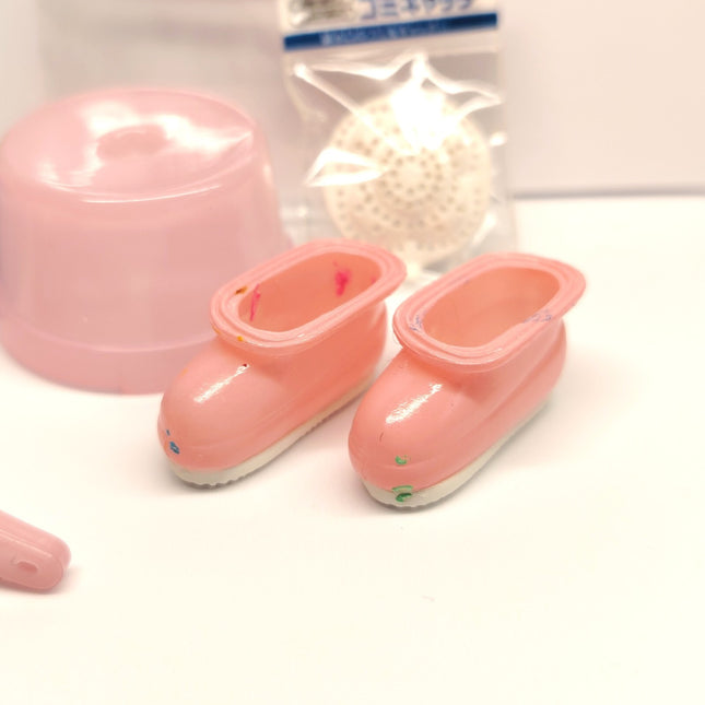 Re-Ment Daily Living Department #3 Bathroom Shower Supplies – Dollhouse (Pre-Owned)