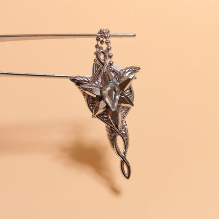 Lord of the Rings Evenstar Pendant of Arwen – 2" Metal Keychain (Japan, Pre-Owned)