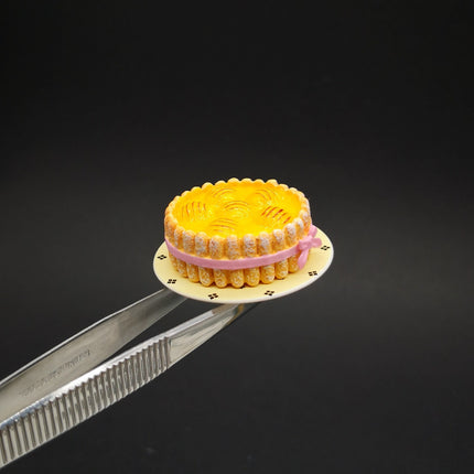 Re-Ment Miniature Charlotte aux Poires Cake – Rare Pastry Dessert (Pre-Owned)