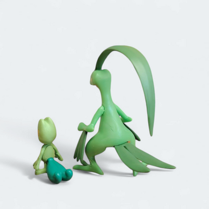 Pokemon Scale World 1/20 Scale Treecko & Grovyle 2.5" Mini Figure (Bandai, Pre-Owned)