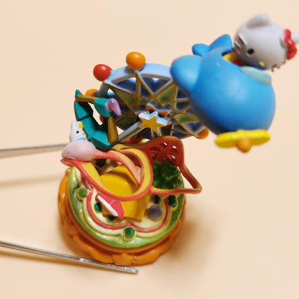Sanrio Carnival Hello Kitty – 3" Dream Party Figure (Pre-Owned)