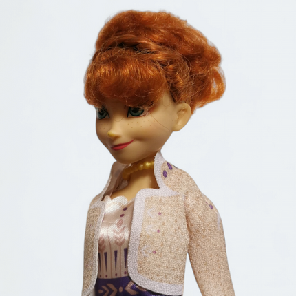 Disney Princess Doll Frozen 2 Anna in White Outfit – 11" Fashion Doll (Pre-Owned)
