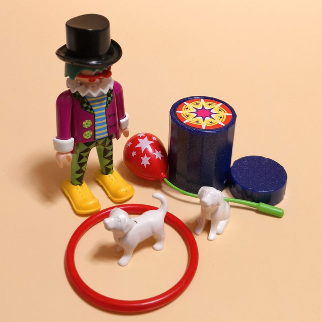 Playmobil CIRCUS CLOWN w BALLOON HOLA HOOP & DOGS Toy Figure 4760 Special Plus