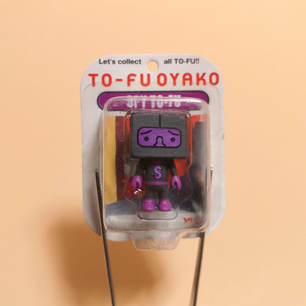 Tofu Oyako SPY MECHA YAKKO Lot of 4 – 1" Mini Figures in Blister Pack (Unused)