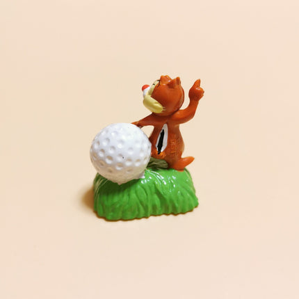 Disney Chip & Dale Dale with Golf Ball – 1" Gashapon Figure (Pre-Owned)
