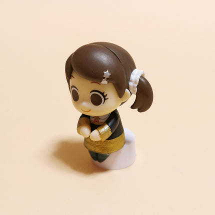Spy x Family Becky Blackbell Sitting 1.5" Mini Figure – Deformed Anime Toy (Pre-Owned)