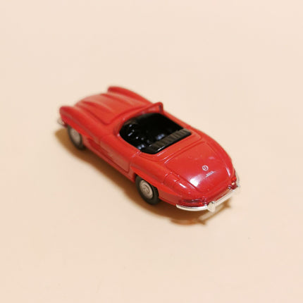 WIKING 1/87 Mercedes 300SL Roadster Red – HO Scale Plastic Miniature (Pre-Owned)