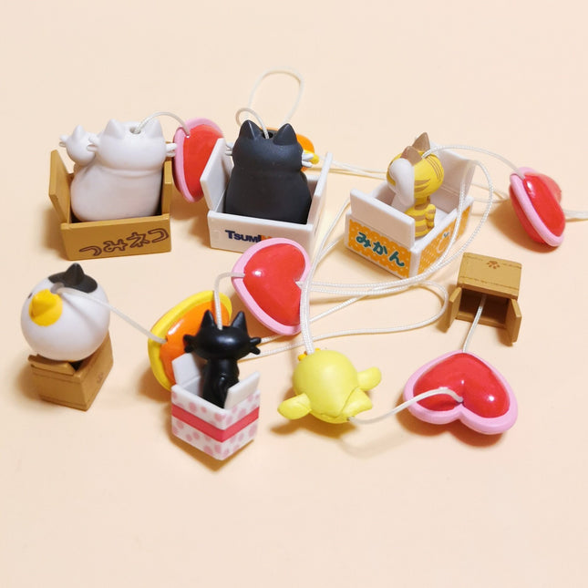 Lot of 5 Miniature Kitty Cat in Boxes – 1" Keychain (Pre-Owned)
