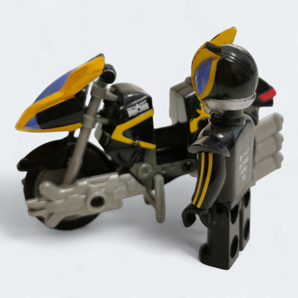 Mega Bloks Bandai Kamen Rider 555 Kaixa & Bike 2" Mini Figure – Collectible (Pre-Owned)
