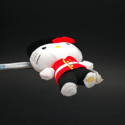 Sanrio Hello Kitty as London Royal Guard 5" Plush (2010, Pre-Owned)