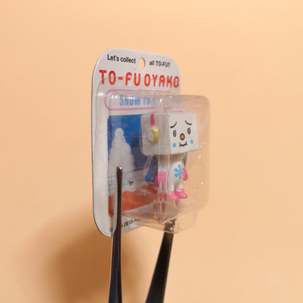 Tofu Oyako KIND DX SNOW Lot of 4 – 1" Mini Figures in Blister Pack (Unused)