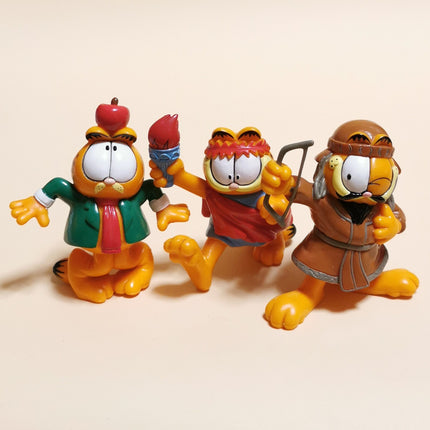 Garfield as Isaac Newton Greek Mongolian – 3" Figure Lot of 3 (1999, Pre-Owned)