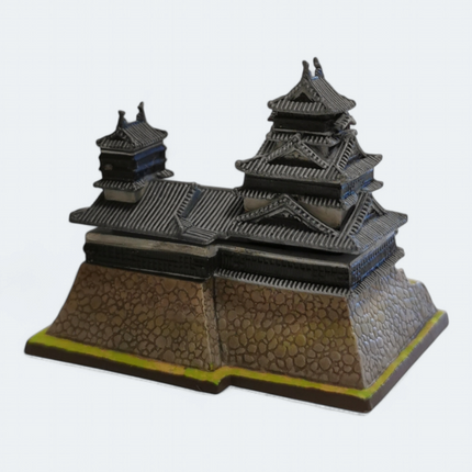 Japan Kyushu Kumamoto Castle Model – 2" Miniature Building (Kaiyodo, Pre-Owned)